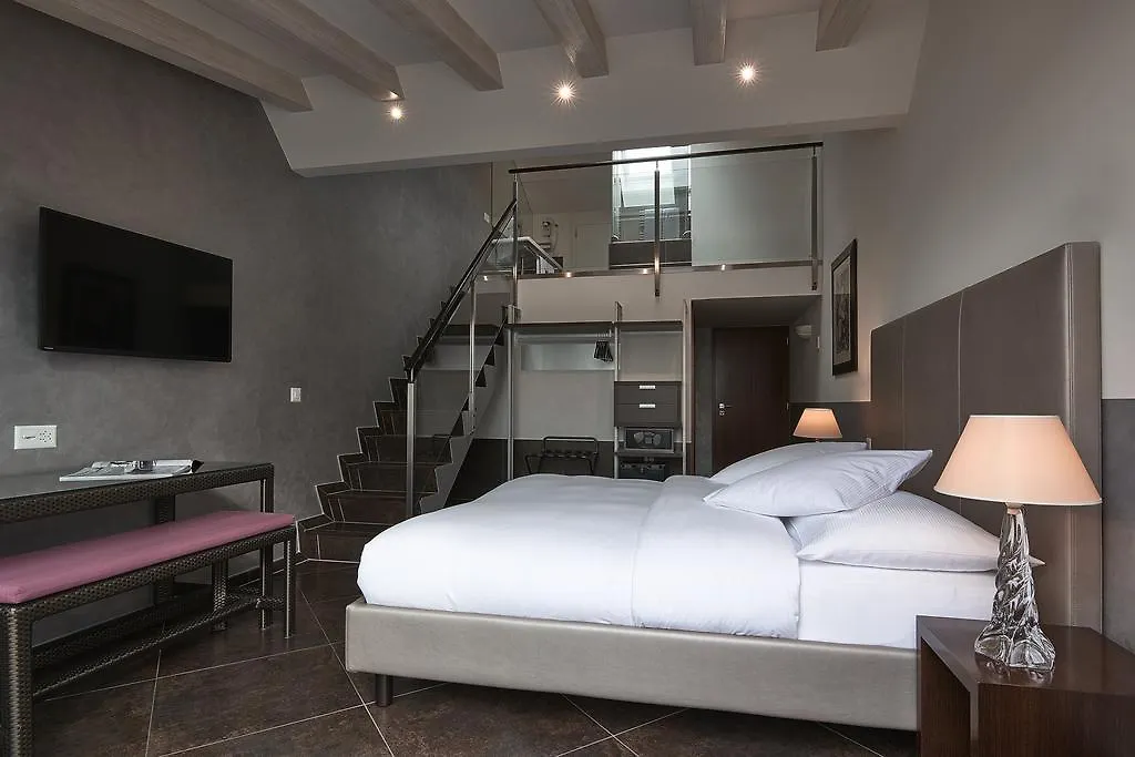 Hotel D'Alleves Geneva